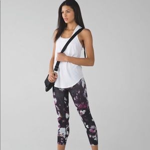 Lululemon Wunder Under Crop Pants